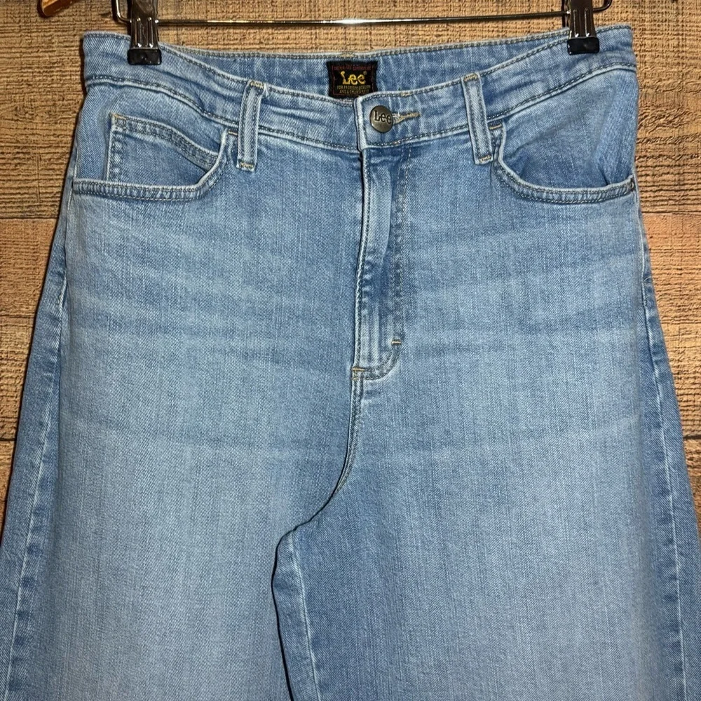 Lee Women's Legendary High Rise Trouser Jean size 12 Wide Leg - Picture 5 of 12